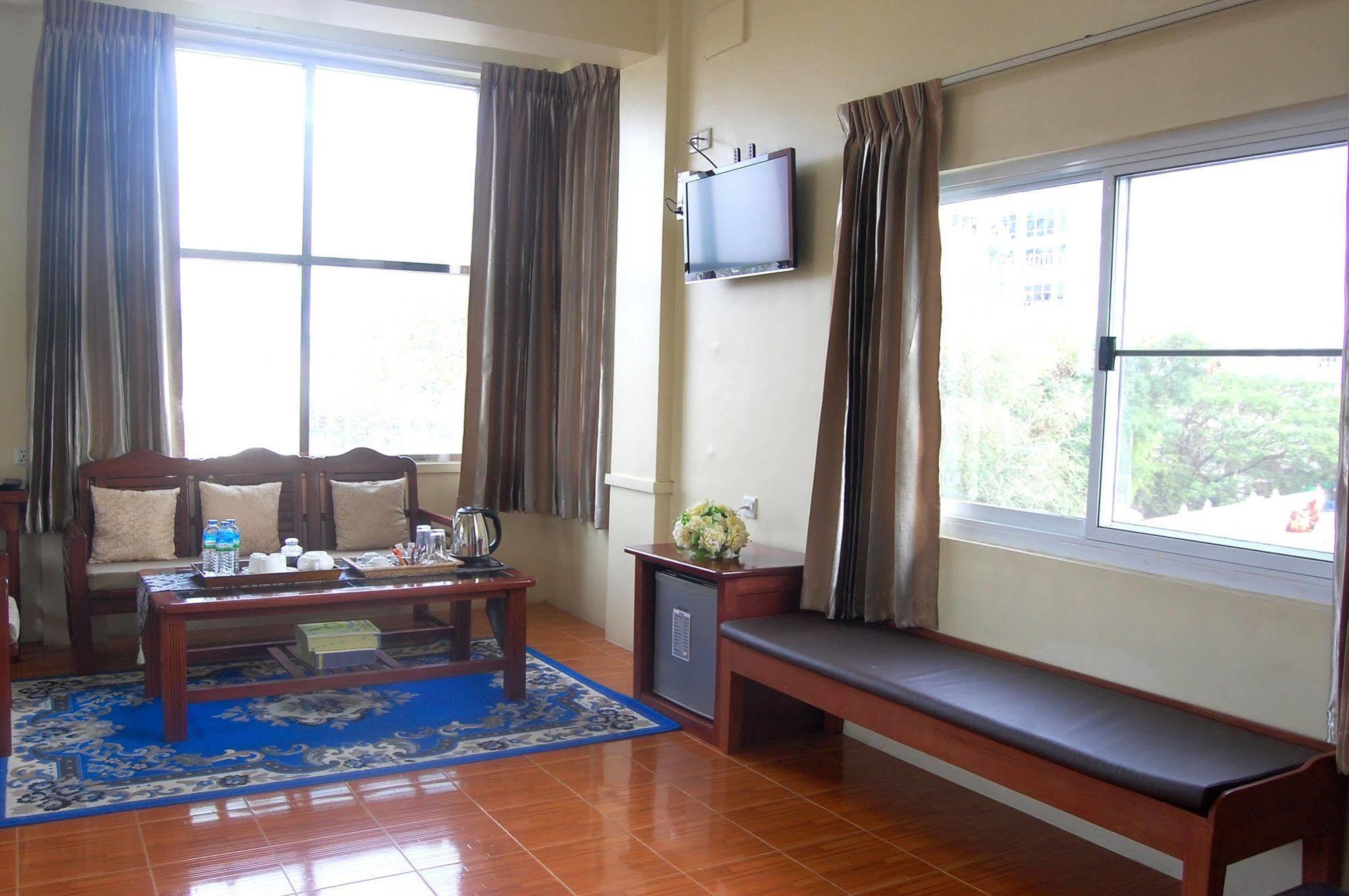 โรงแรม โรงแรม79 ลิฟวิง มัณฑะเลย์