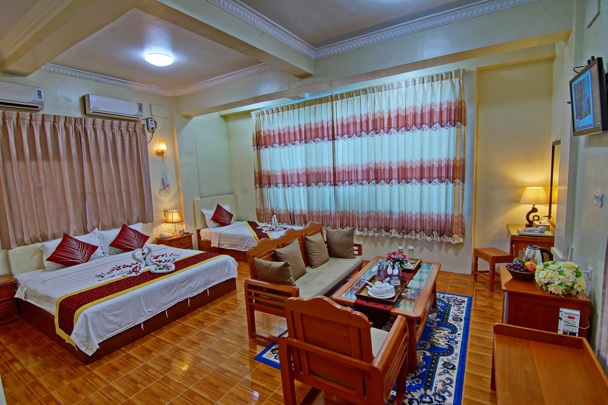 โรงแรม79 ลิฟวิง 3*
